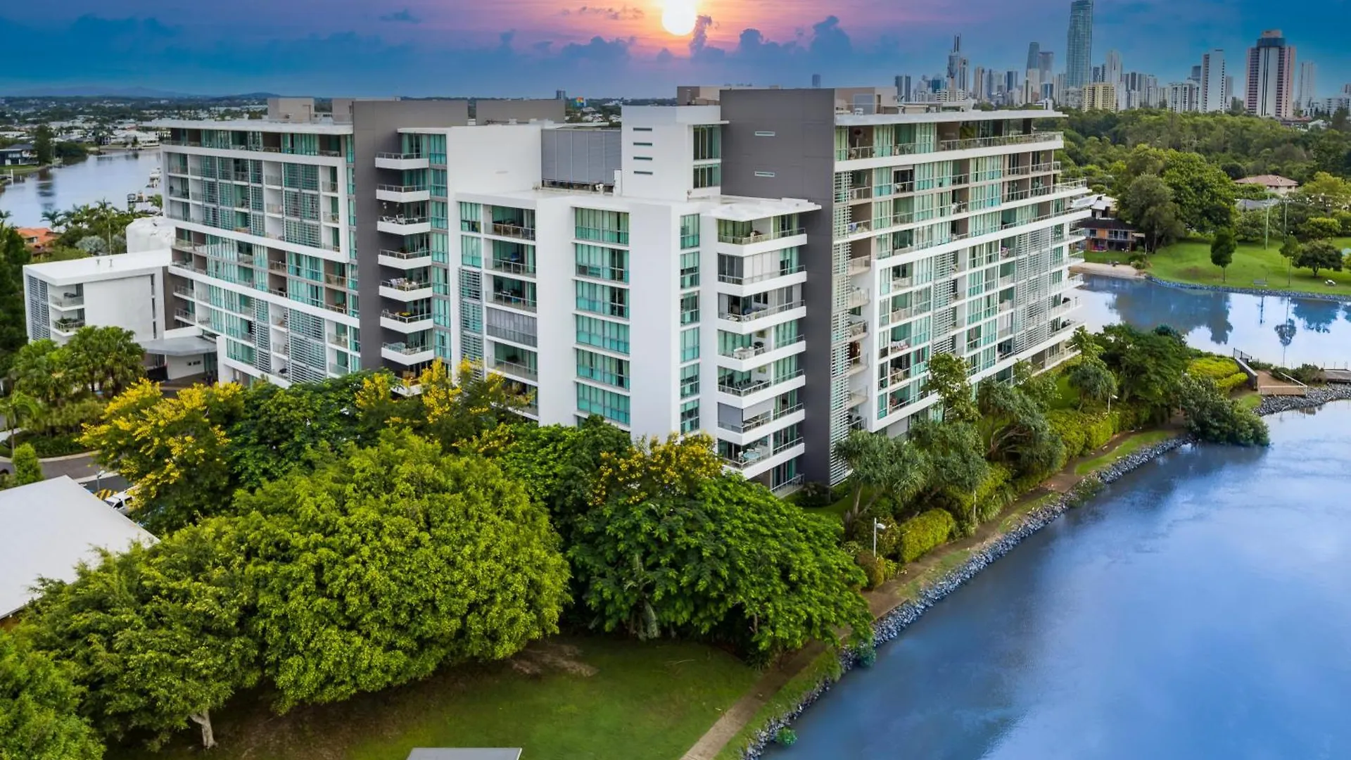 Freshwater Point Resort Broadbeach, Accor Vacation Club Apartments Gold Coast